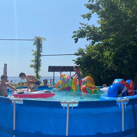 Bukhta Aparthotel Вапнярка Екстериор снимка